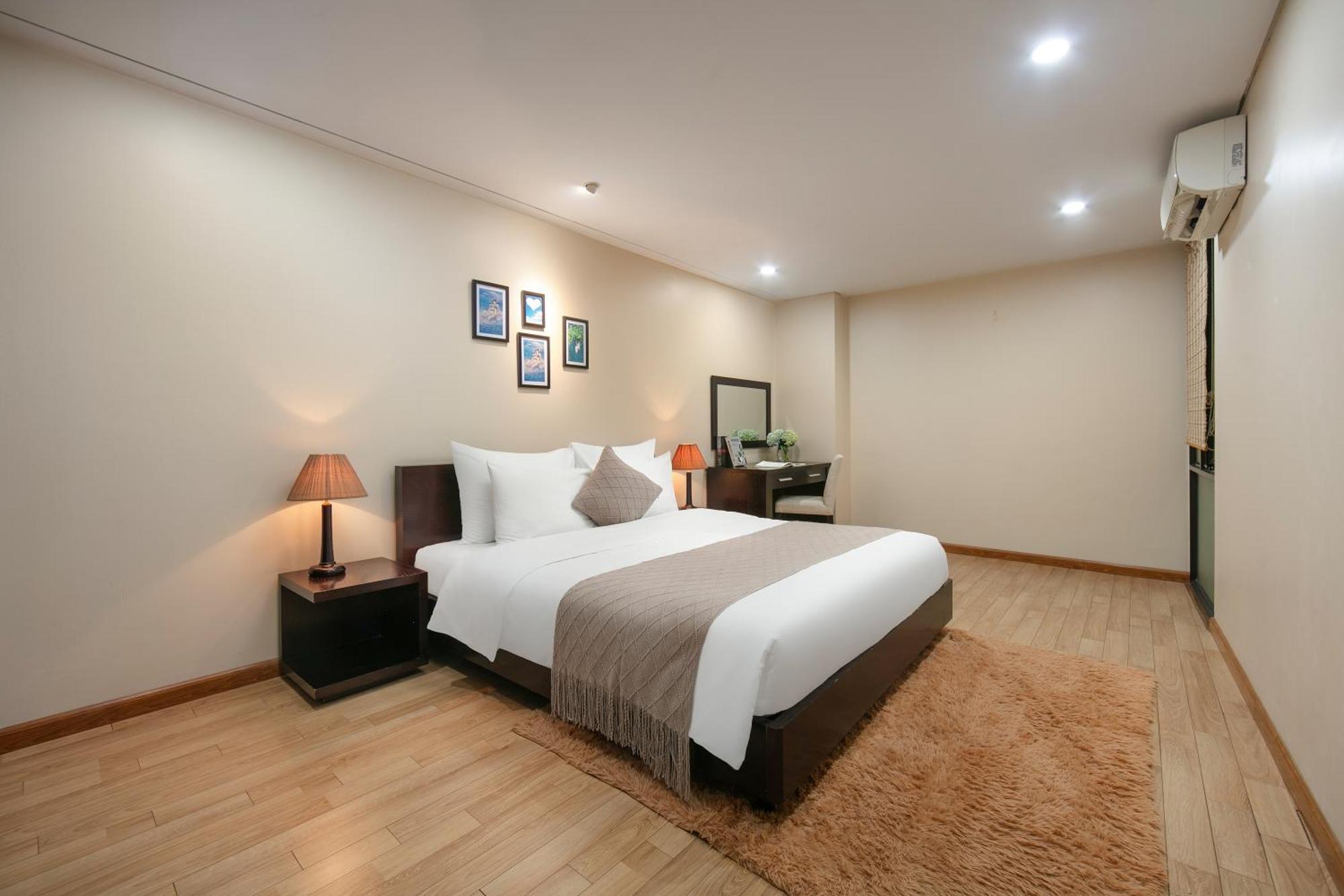 Hb Serviced - 121b Quan Hoa Appartement
